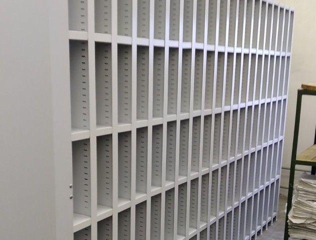 Ячеистые стеллажи для цеха