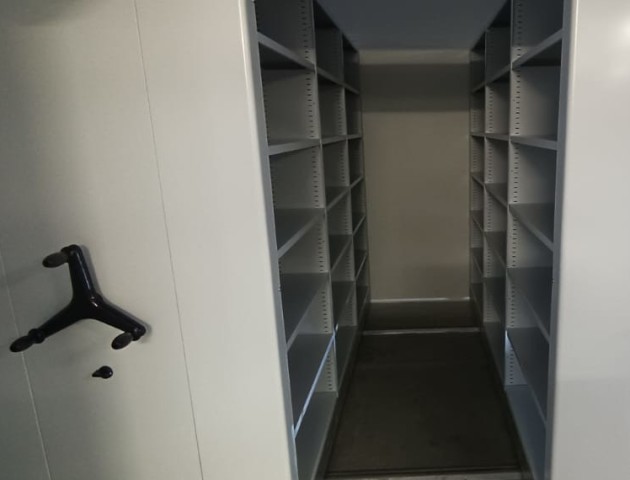 мобильные стеллажи складские